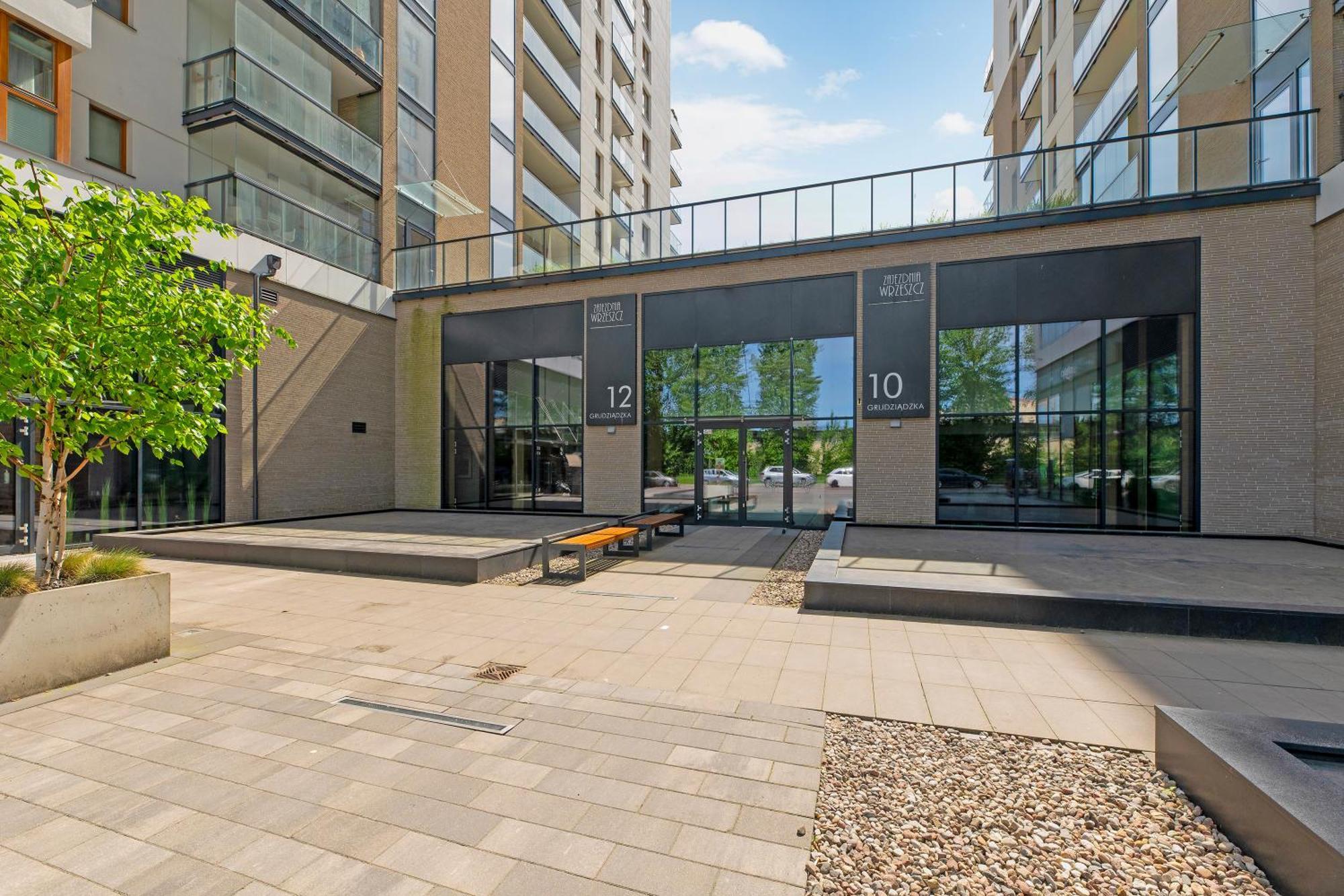 Zajezdnia Wrzeszcz Seaside & Parking By Downtown Apartments Гданьск Экстерьер фото
