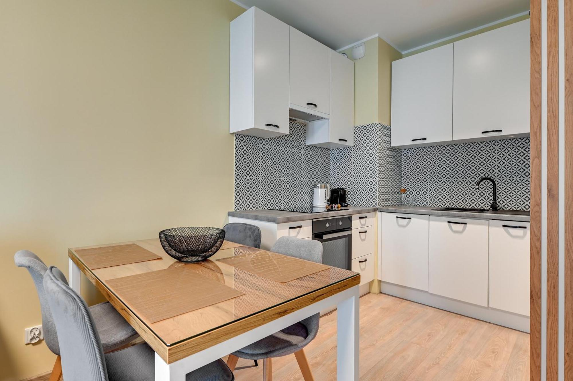 Zajezdnia Wrzeszcz Seaside & Parking By Downtown Apartments Гданьск Номер фото