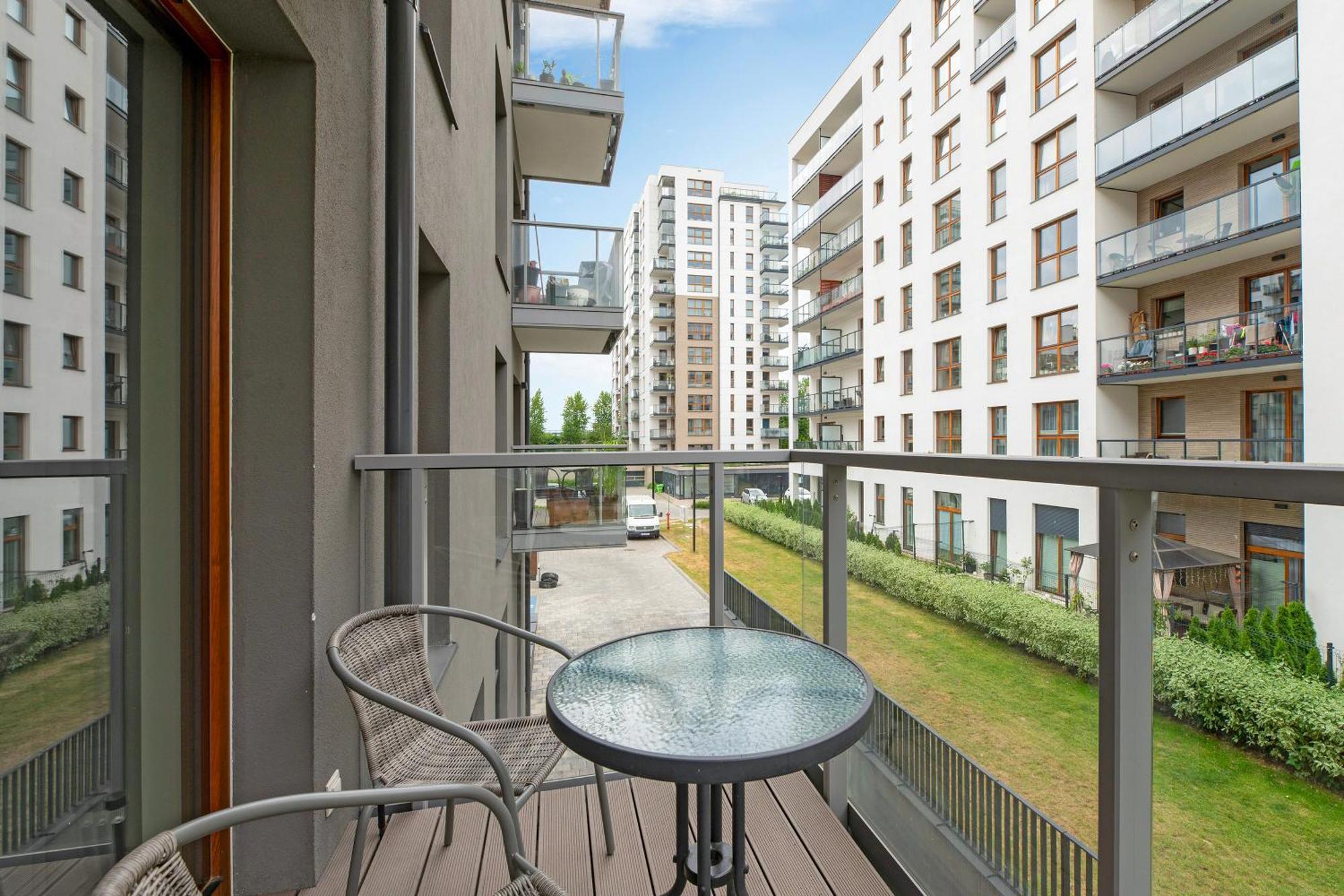 Zajezdnia Wrzeszcz Seaside & Parking By Downtown Apartments Гданьск Экстерьер фото